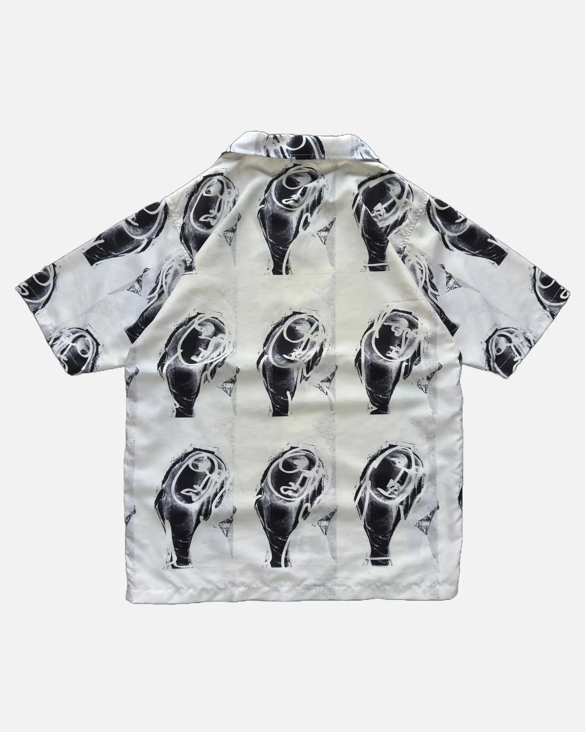 DARK CIRCLE S/S SHIRT