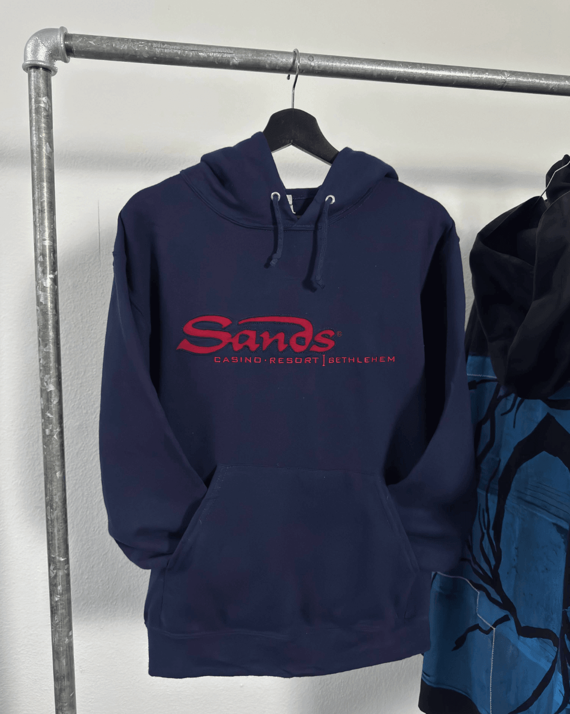 VINTAGE SANDS HOODIE