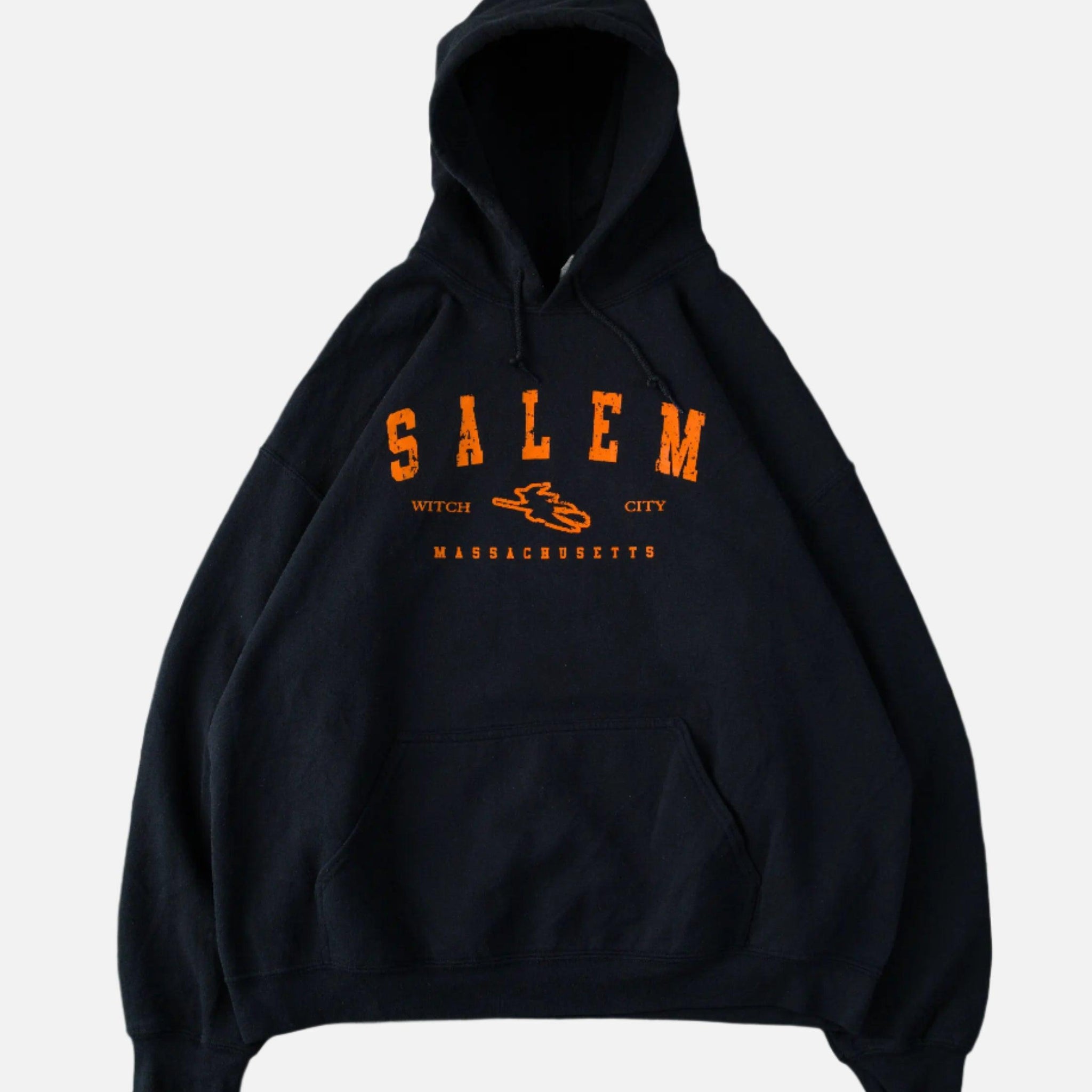 VINTAGE_SALEM_WITCH_CITY_HOODIE